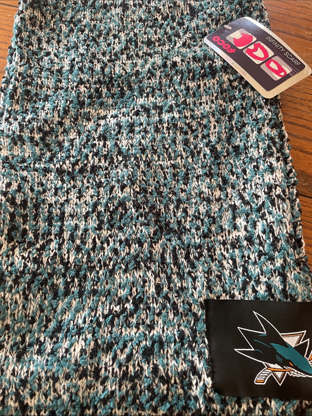 NHL Official  San Jose Sharks  Infinity Scarf NWT